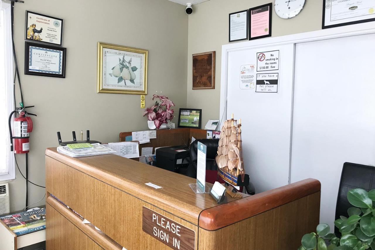 Bayside Motel Трентон Экстерьер фото